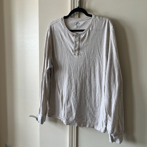 J.Crew Men’s Beige Long Sleeve Broken-In Henley Shirt Size Large - Picture 2 of 5
